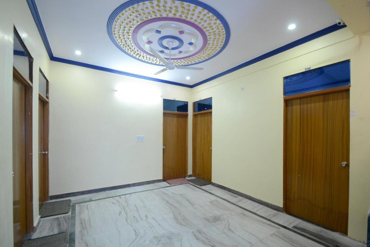 Hotel Oyo Blue Moon Jaipur