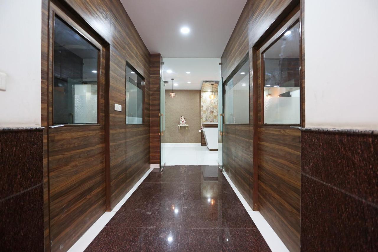 Hotel Super Capital O Swastika 3*
