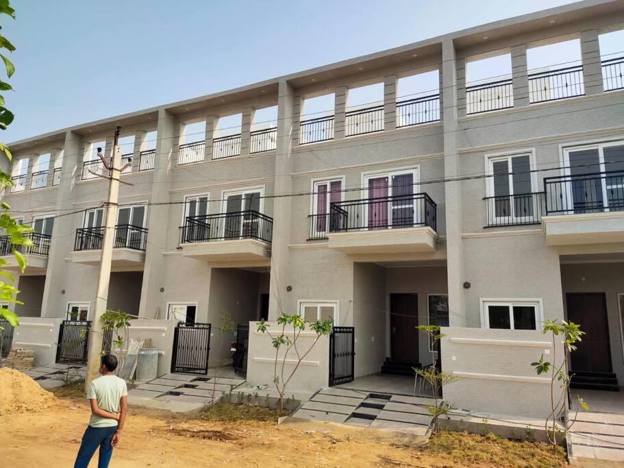 Luxurious 2 Bhk In Jagatpura *