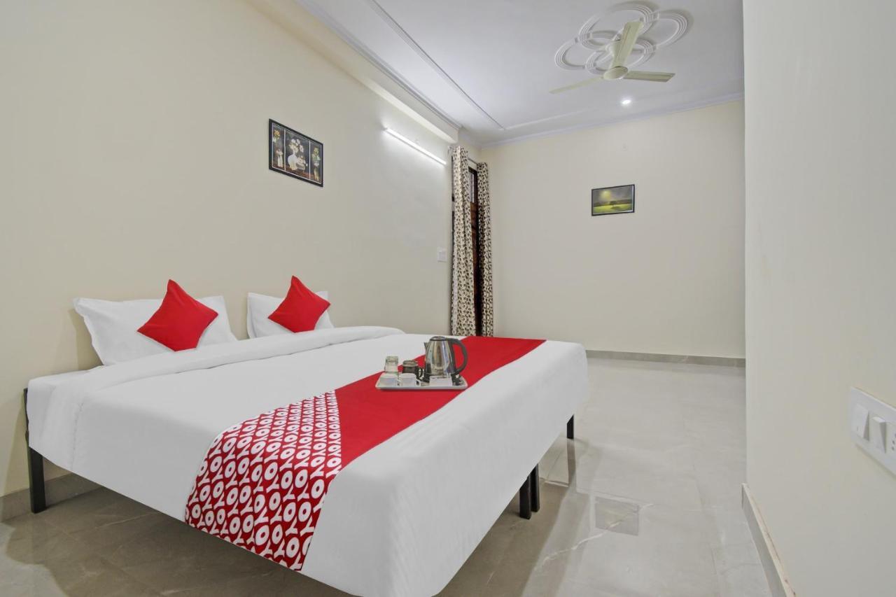 Hotel O Green Apple Jaipur