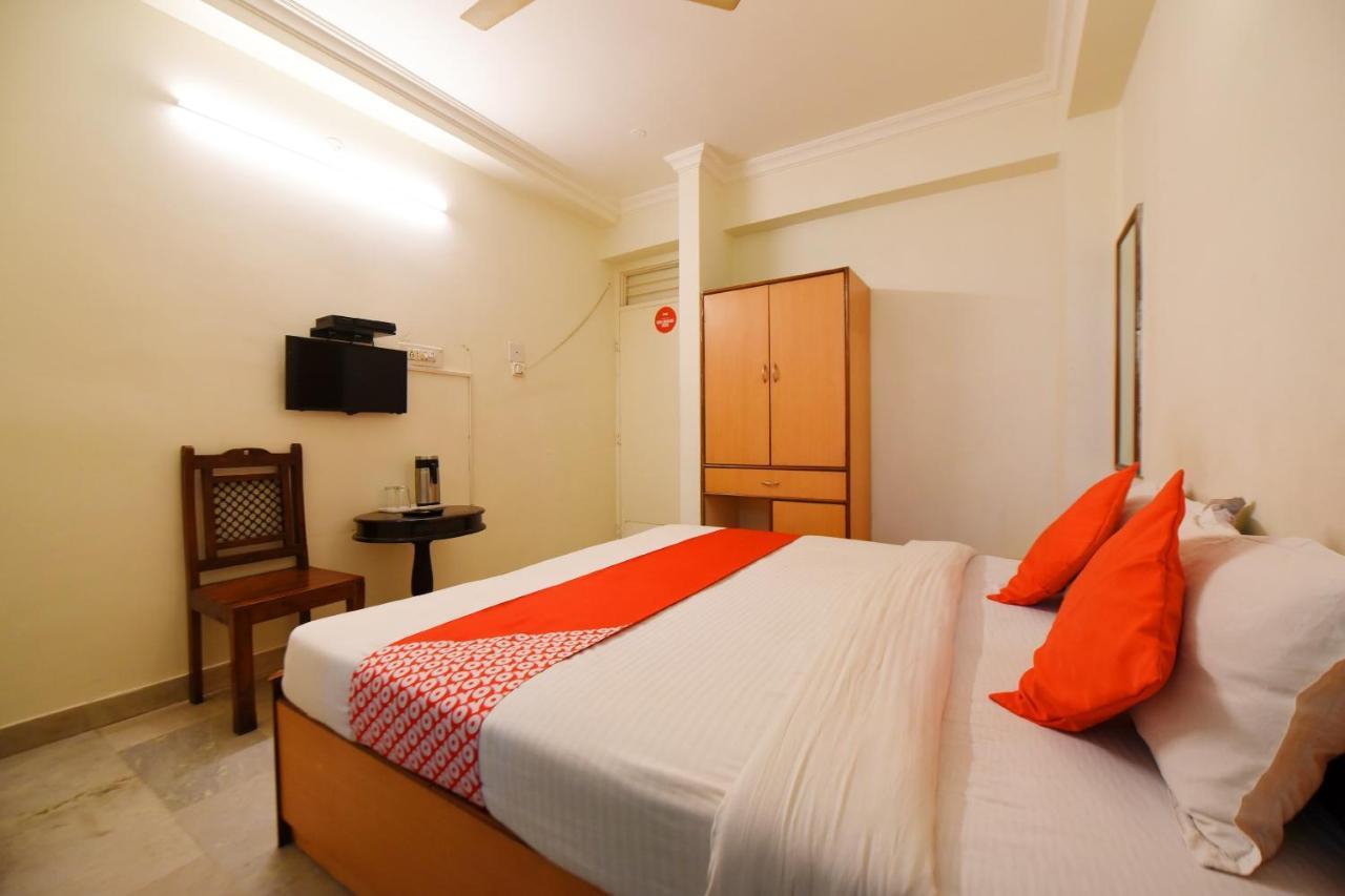 Oyo C M Regency * Jaipur