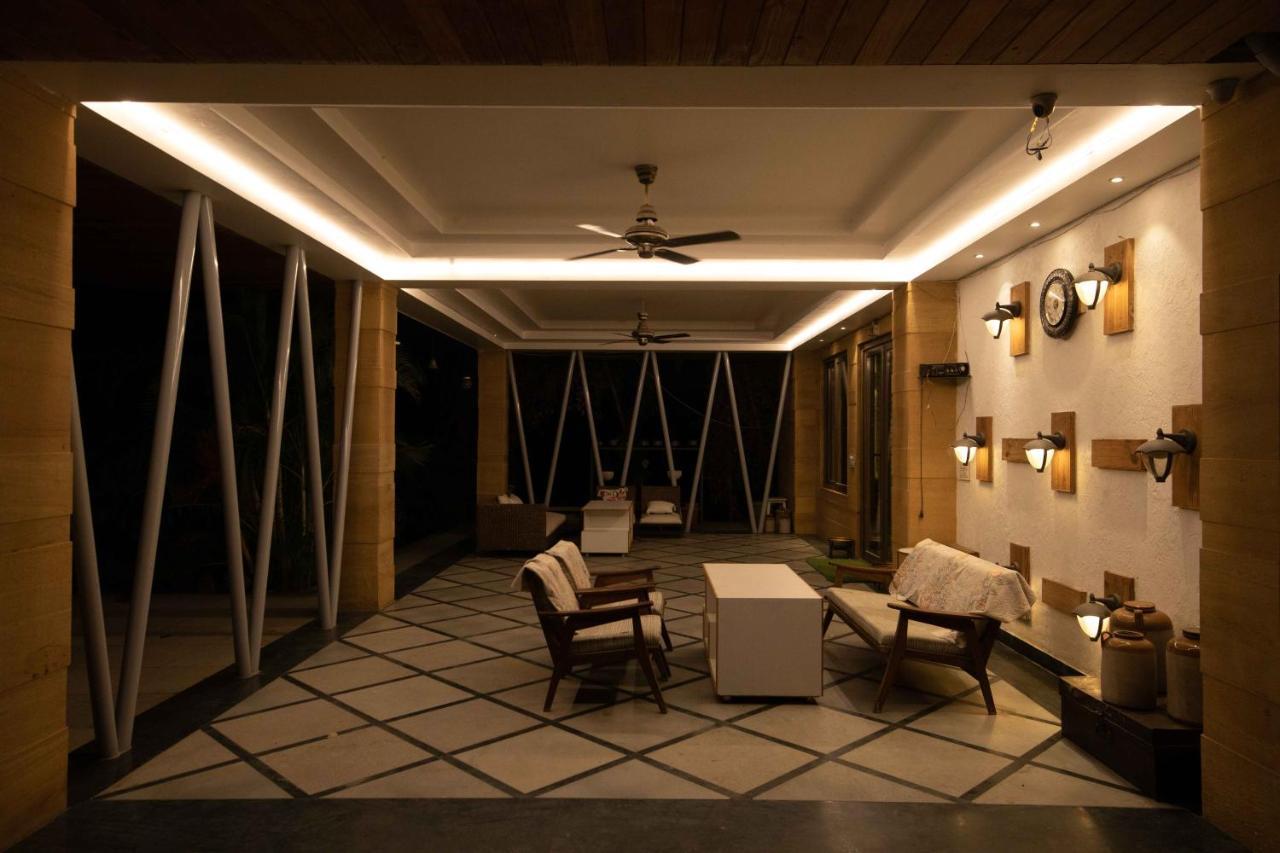 Natural Pearl Farmhouse Villa Jaipur