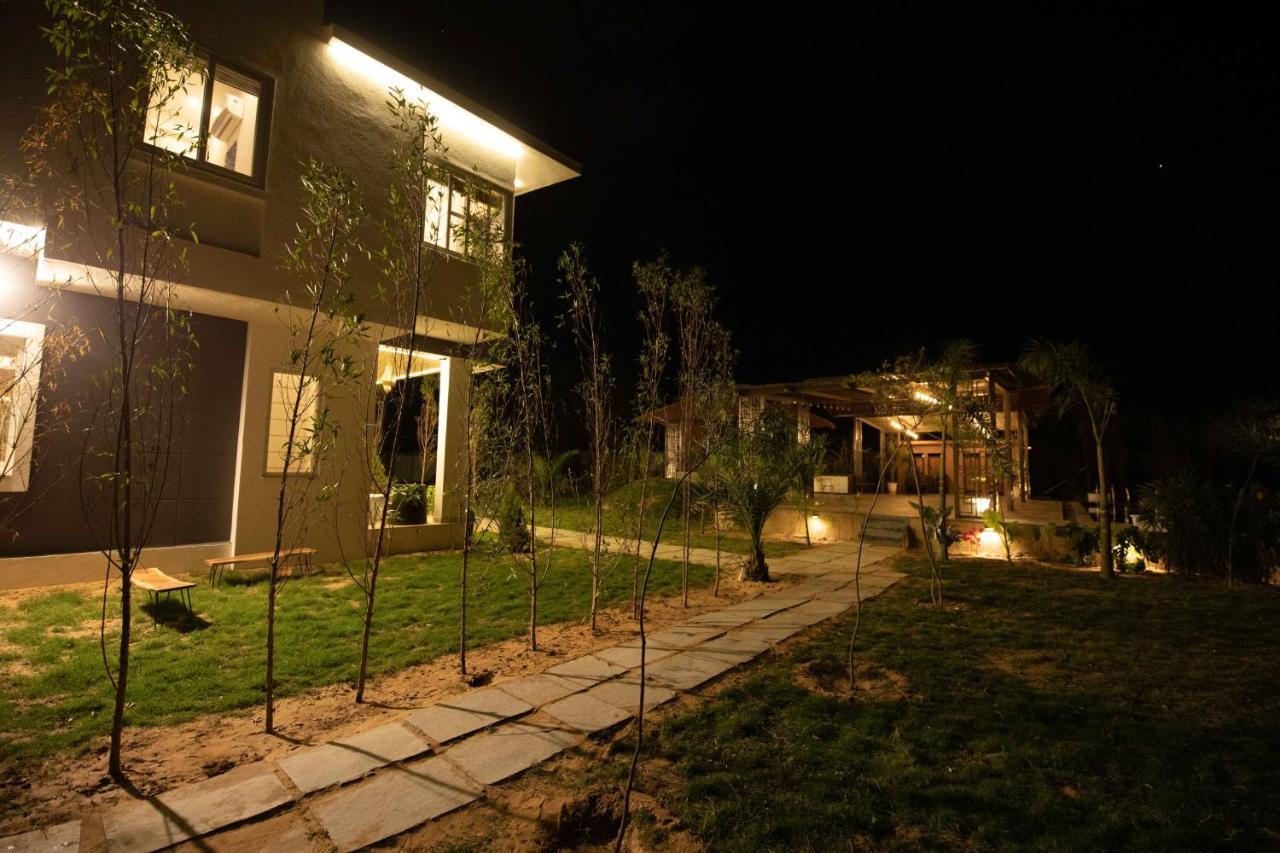 Natural Pearl Farmhouse Villa *