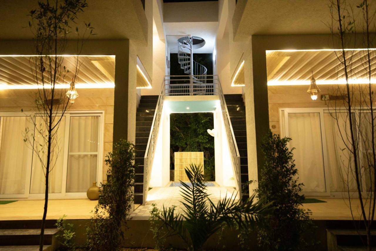 Natural Pearl Farmhouse * Jaipur