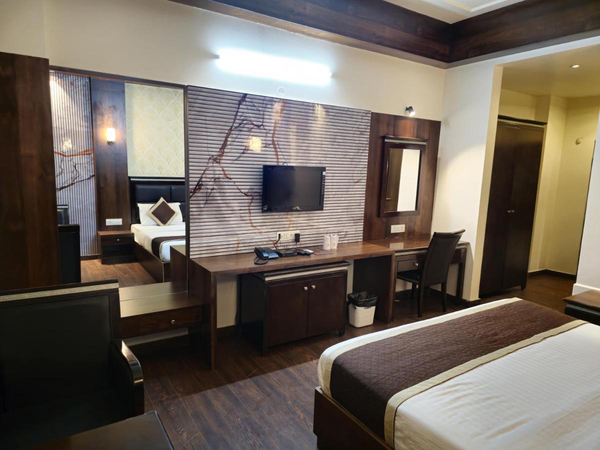 Hotel Prime Safari