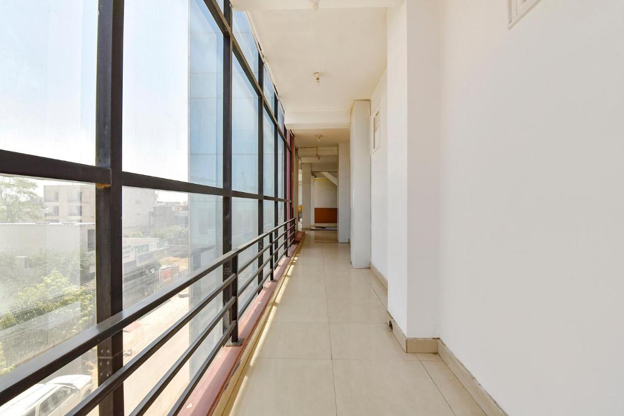Hotel Fabhotel Fly View 3*