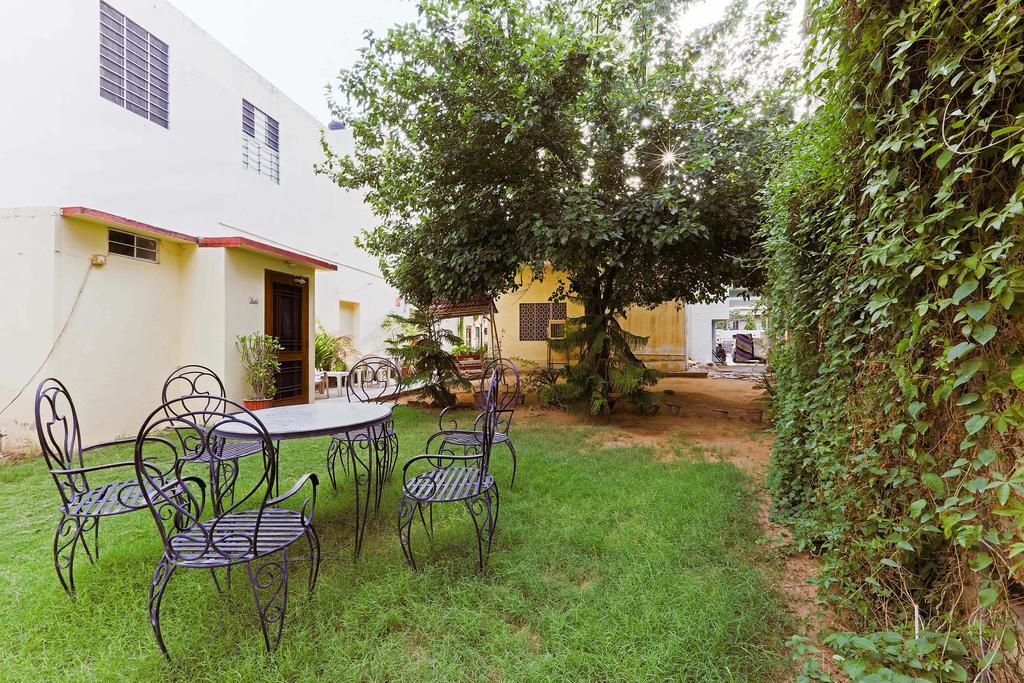 Hotel Zo Cosy Homes Bani Park Jaipur
