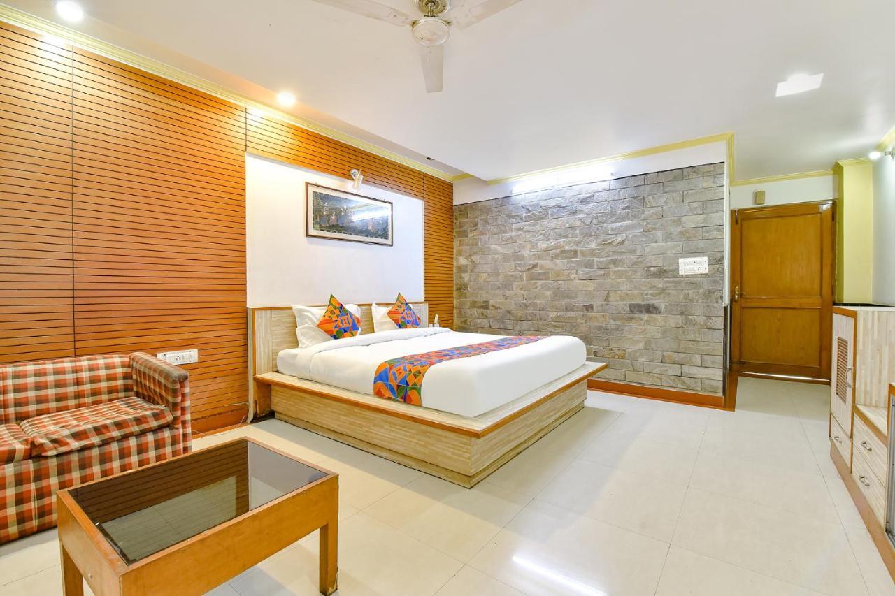 Fabhotel Fly View 3*