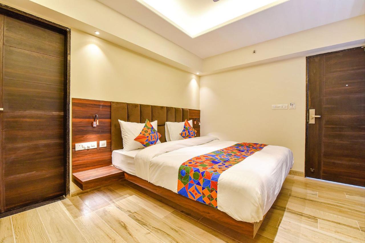 Fabhotel Prime Pink Park