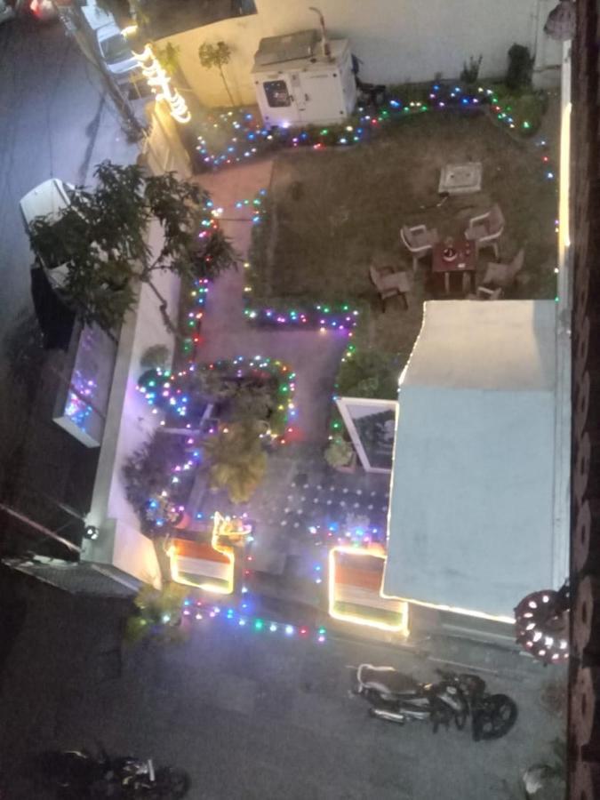 Singhasan House