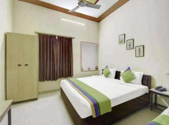 Singhasan House *