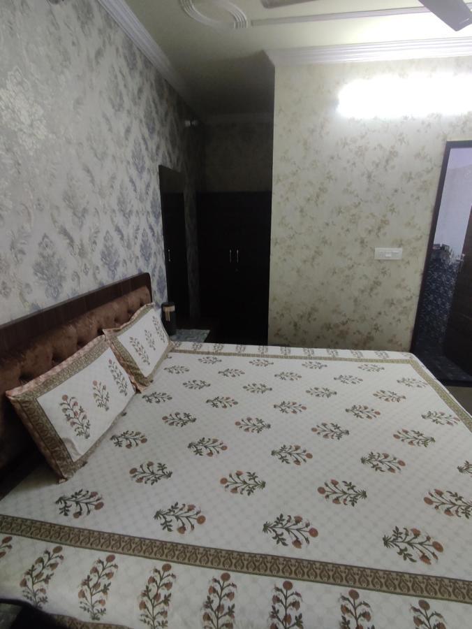 Hotel Sukh Sagar