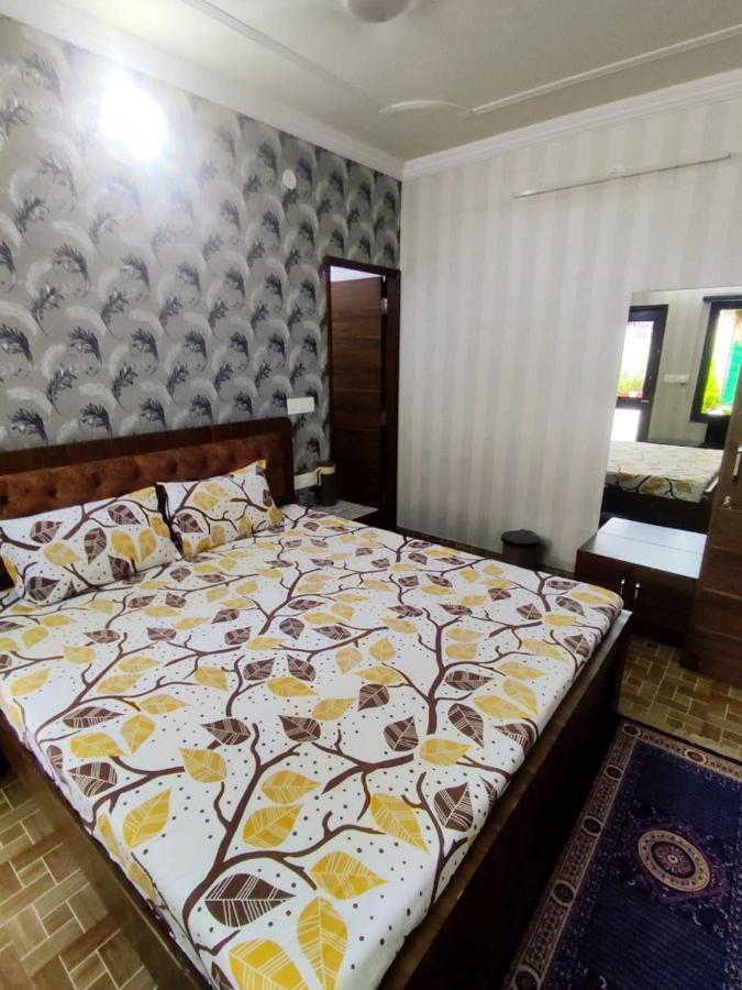 Sukh Sagar Hotel