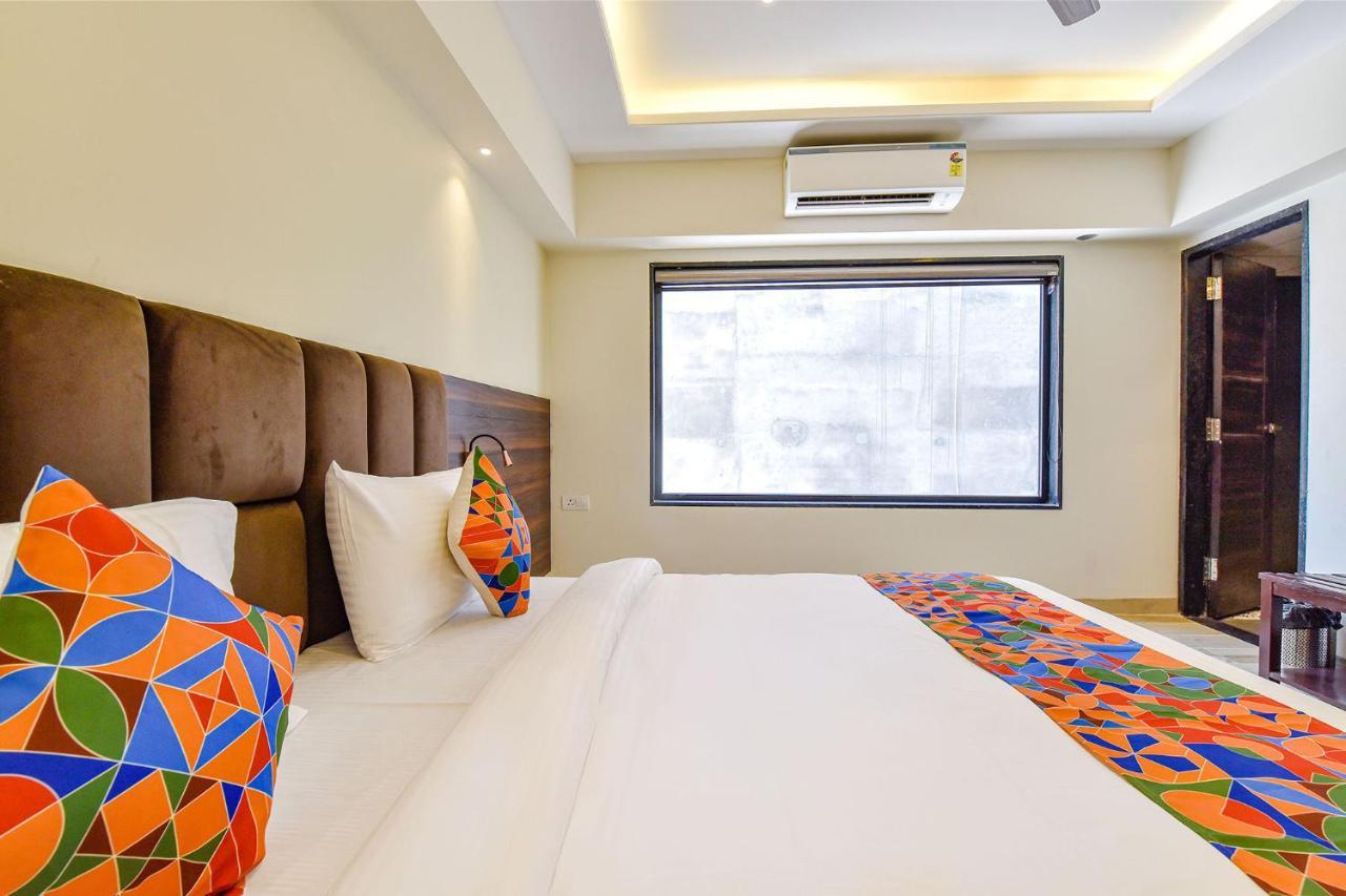 Fabhotel Prime Pink Park Hotel