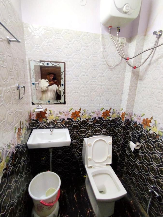 Hotel Sukh Sagar 3*