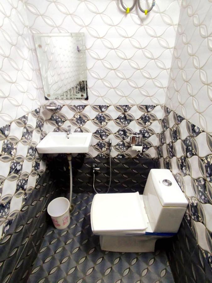 Hotel Sukh Sagar 3*