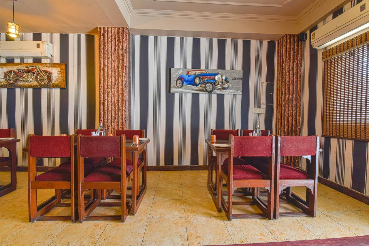 Fabhotel Shri Laxmi Palace