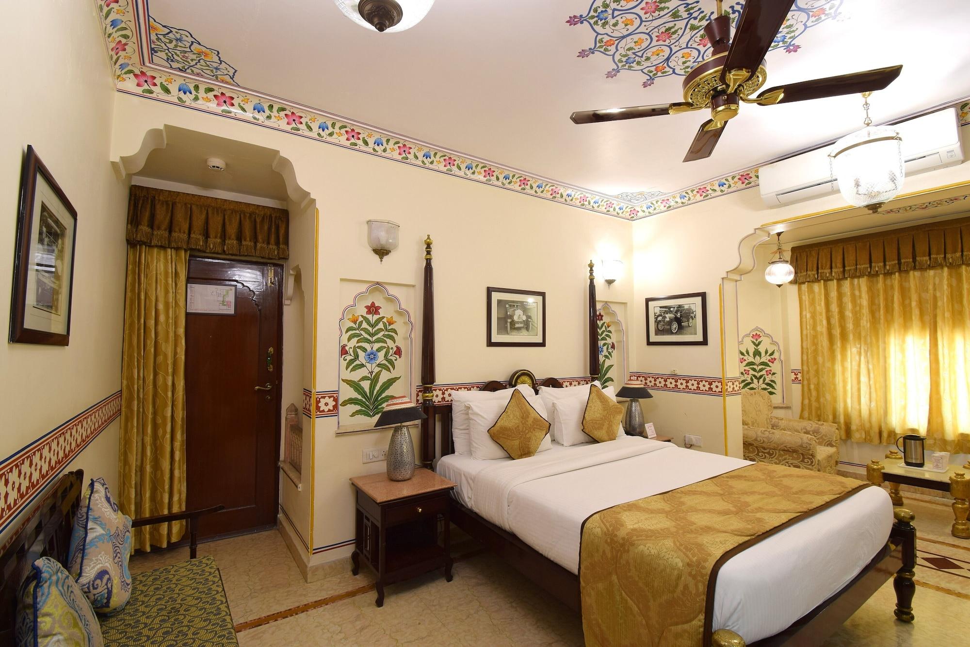 Umaid Bhawan - A Heritage Style Boutique Hotel 4*