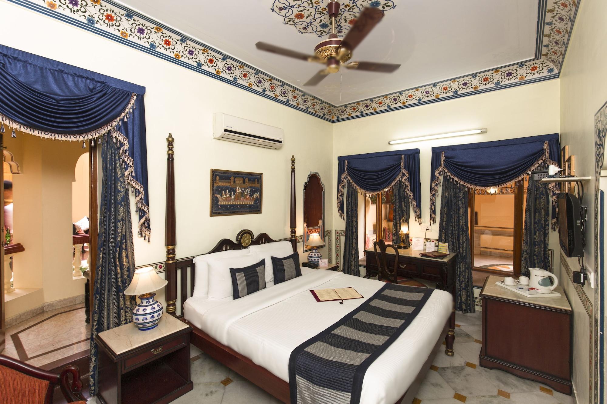Hotel Umaid Bhawan - A Heritage Style Boutique Jaipur