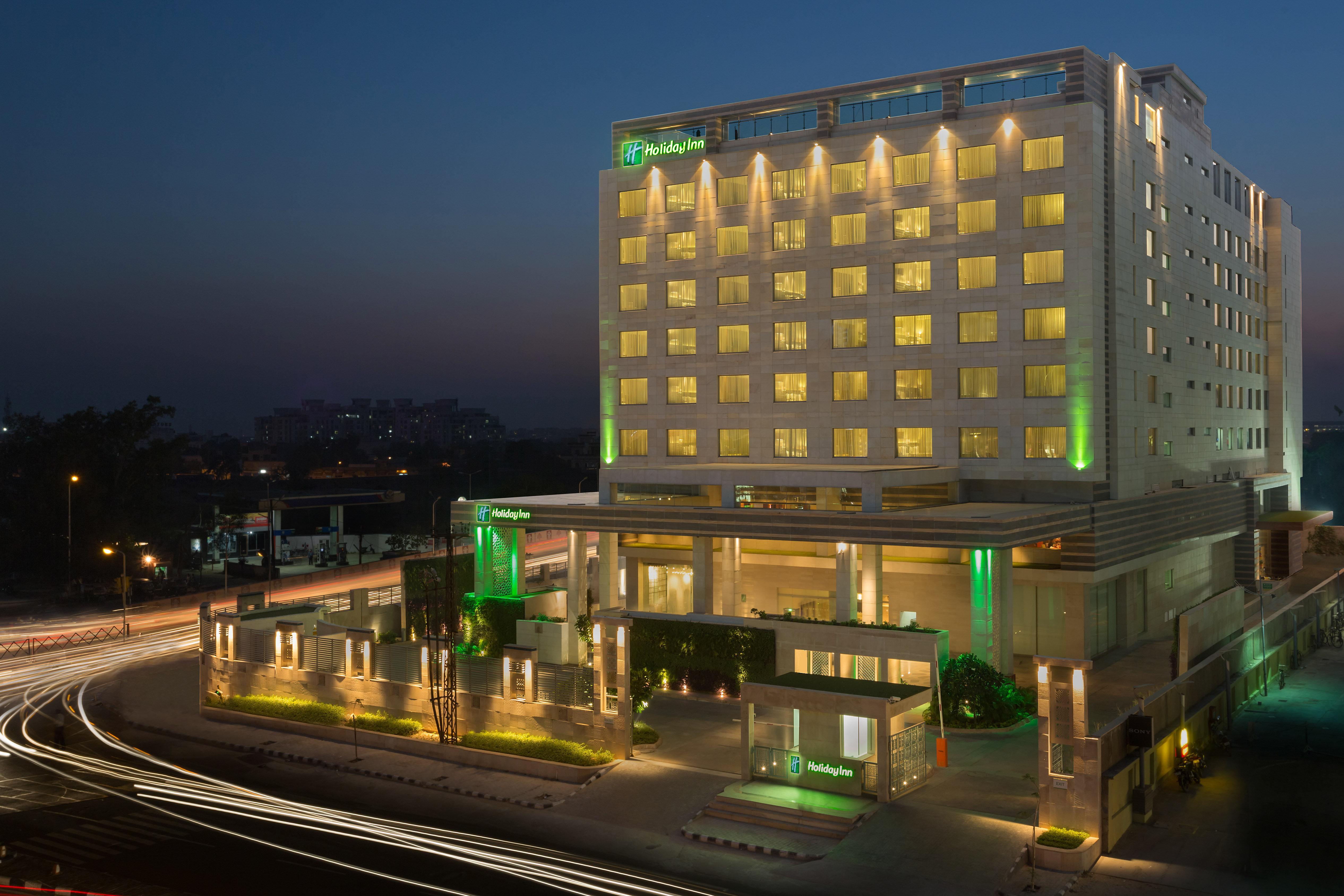Centre By Ihg Hotel