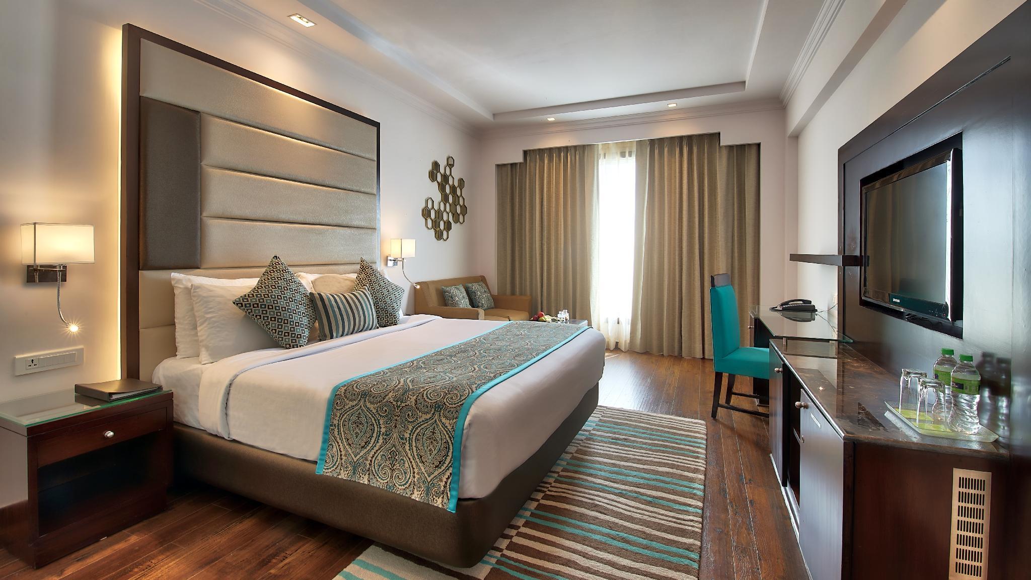 Radisson Center 5*