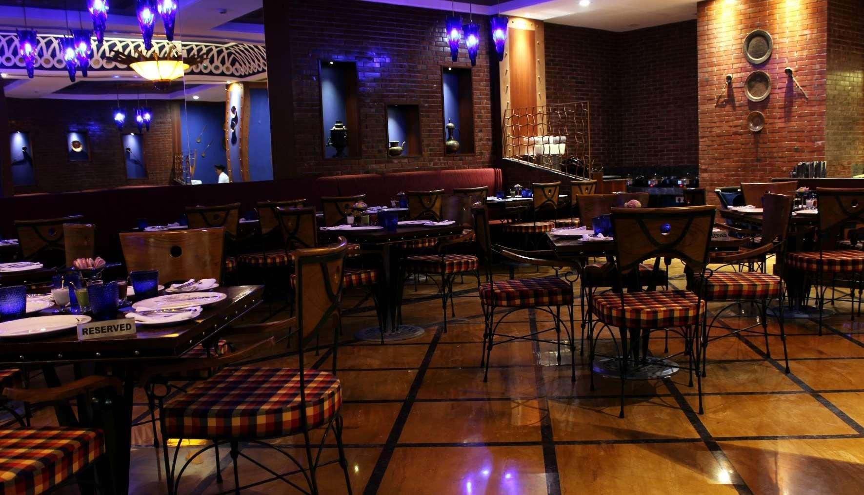 Radisson Center Hotel