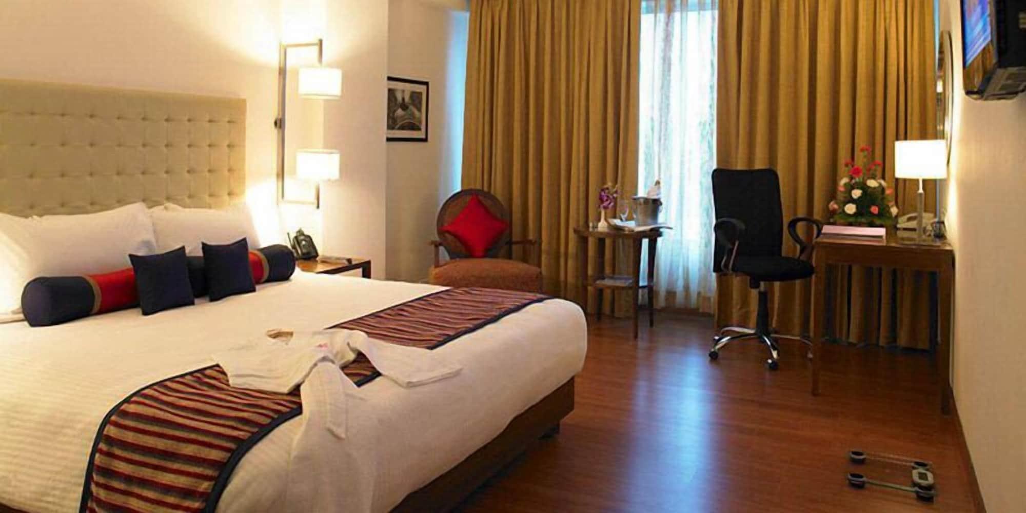 Royal Orchid Jaipur, Bani Park Hotel 4*