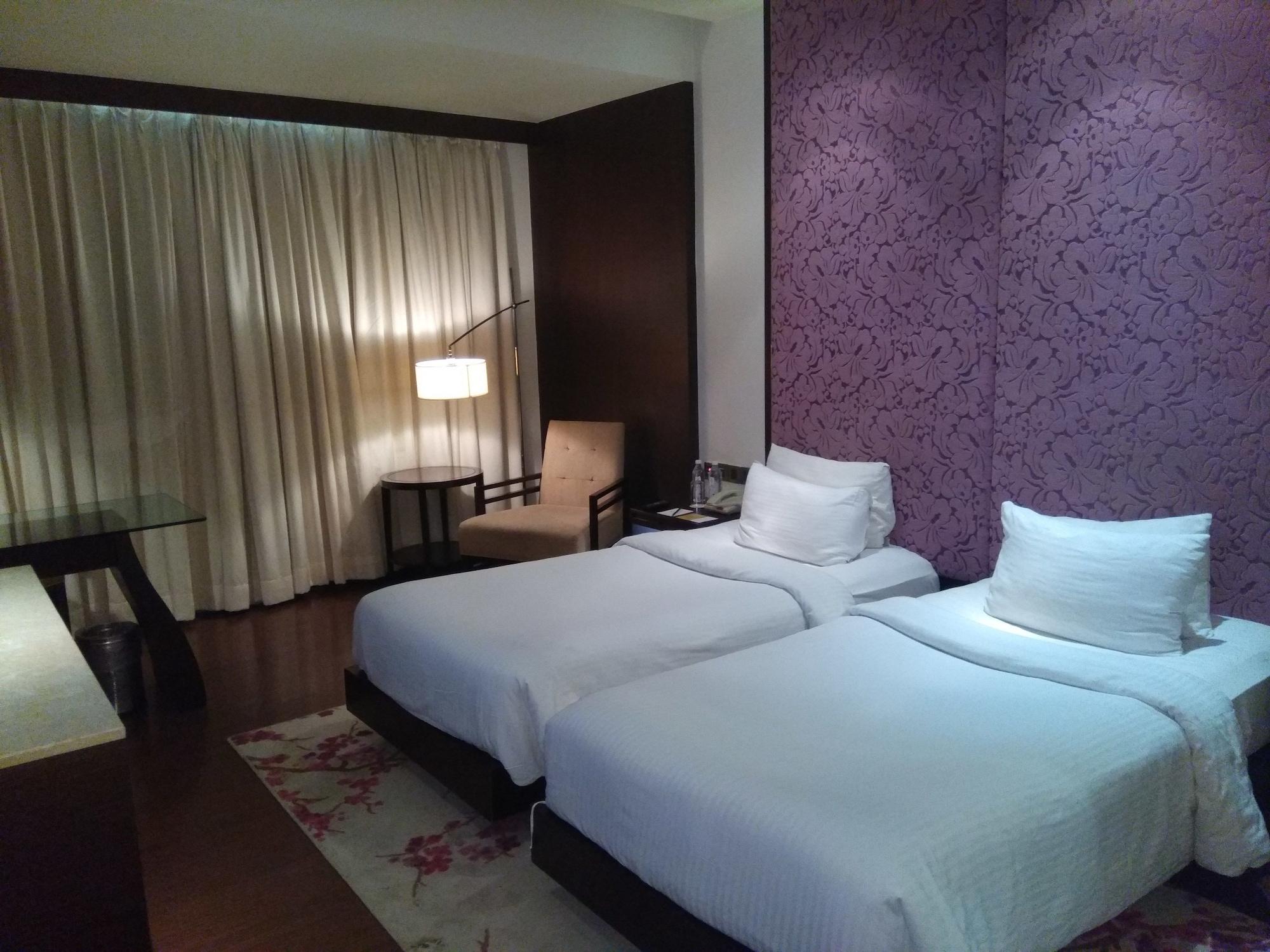 Hotel Royal Orchid Jaipur, Tonk Road Jaipur