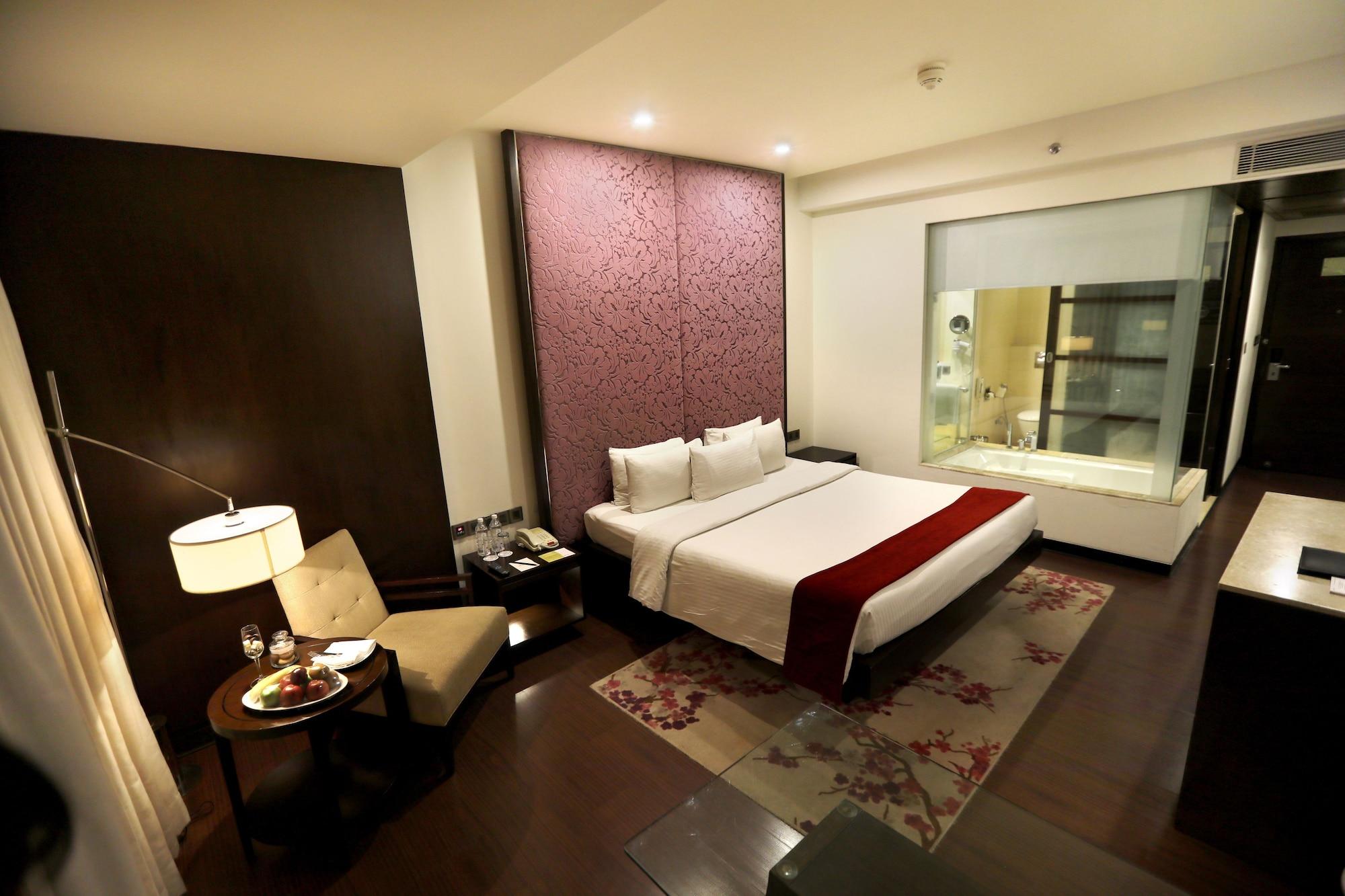 Royal Orchid Jaipur, Tonk Road 5*