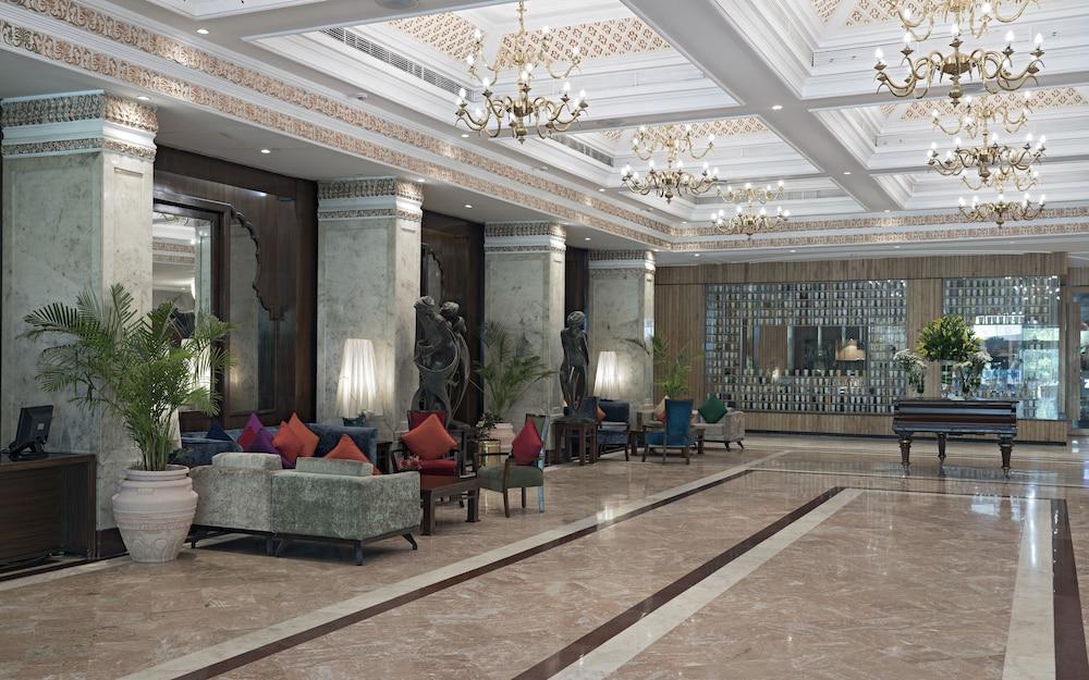 Clarks Amer Hotel