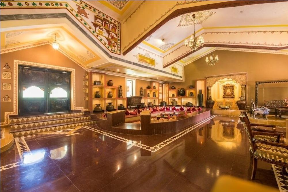 Resort Chokhi Dhani The Ethnic 5 4*