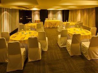 Vesta International 4*