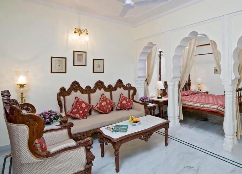 Mandawa Haveli Jaipur