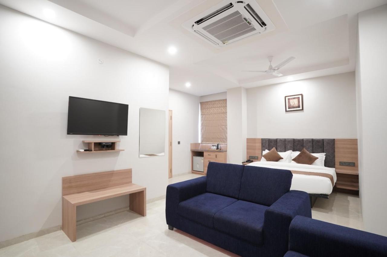 Krishna Hotel Jaipur