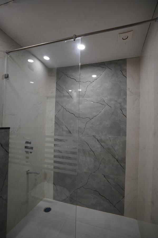 Hotel Krishna 3*