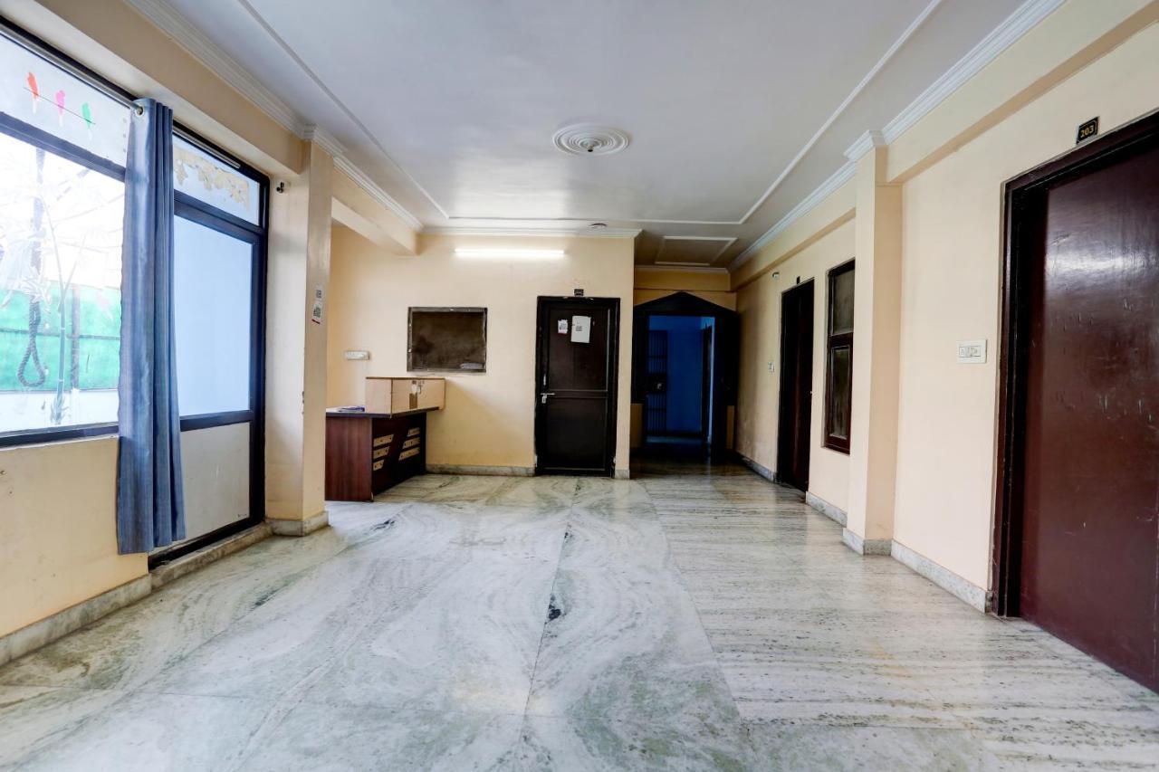 Oyo Elite Hotel