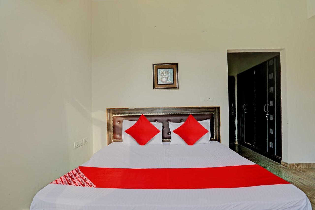 Hotel Oyo Flagship Vatika