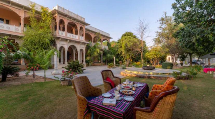 Chhota Mahal 4*