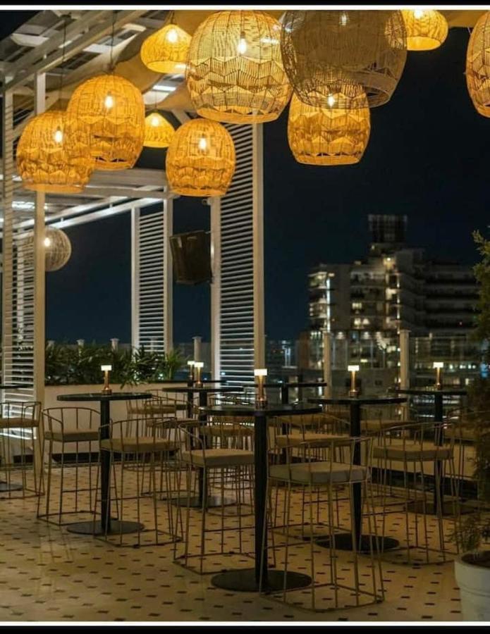 Blue Diamond Aparthotel