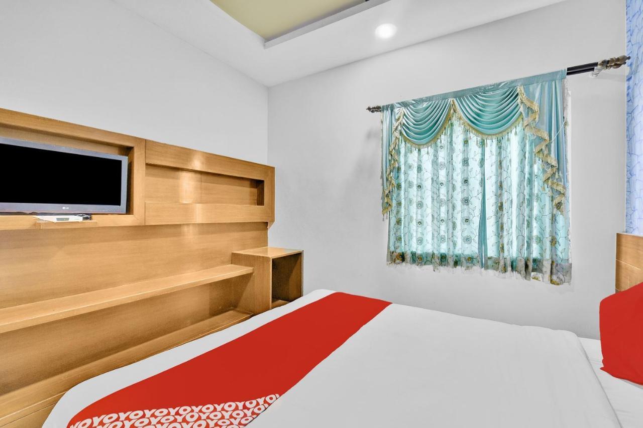 Oyo Flagship Royal Hotel 3*