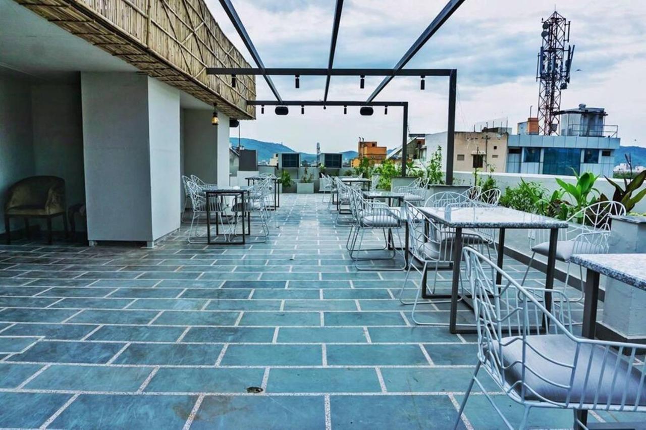 Hotel The Raas Mahal Jaipur