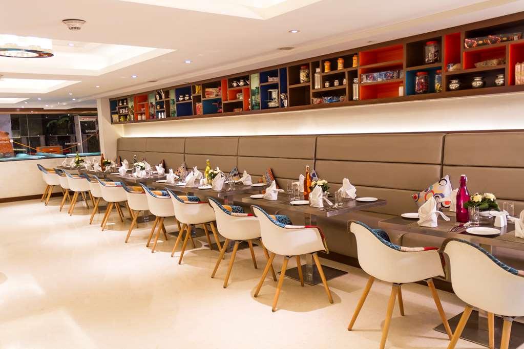 Zone By The Park Hotel Jaipur