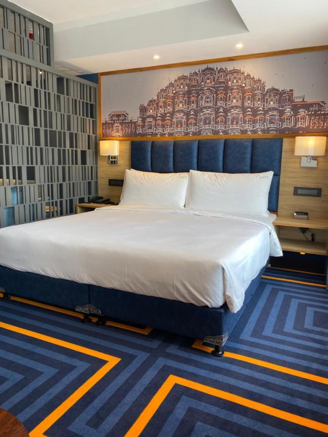 Hotel Express & Gopalpura