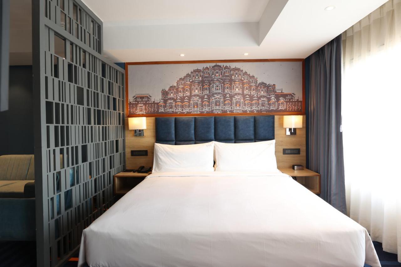 Hotel Express & Gopalpura