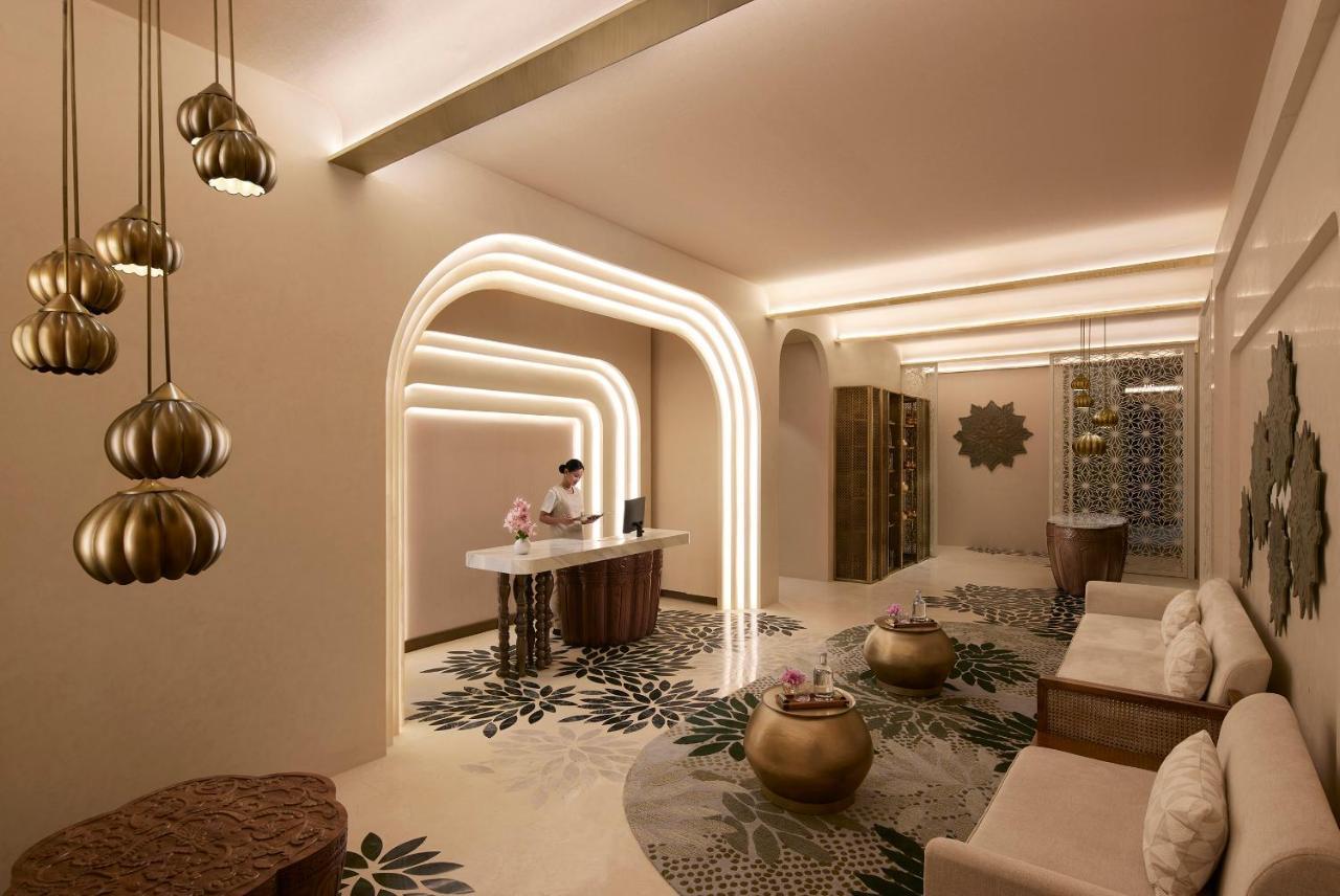Hotel Taj Amer,