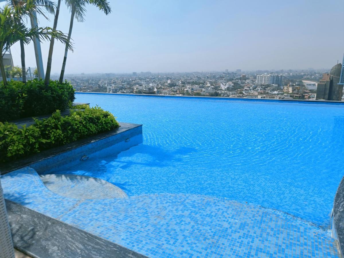 Hotel Grand