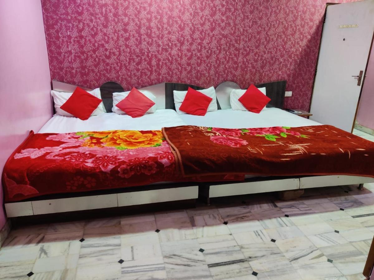 Hayat Residency