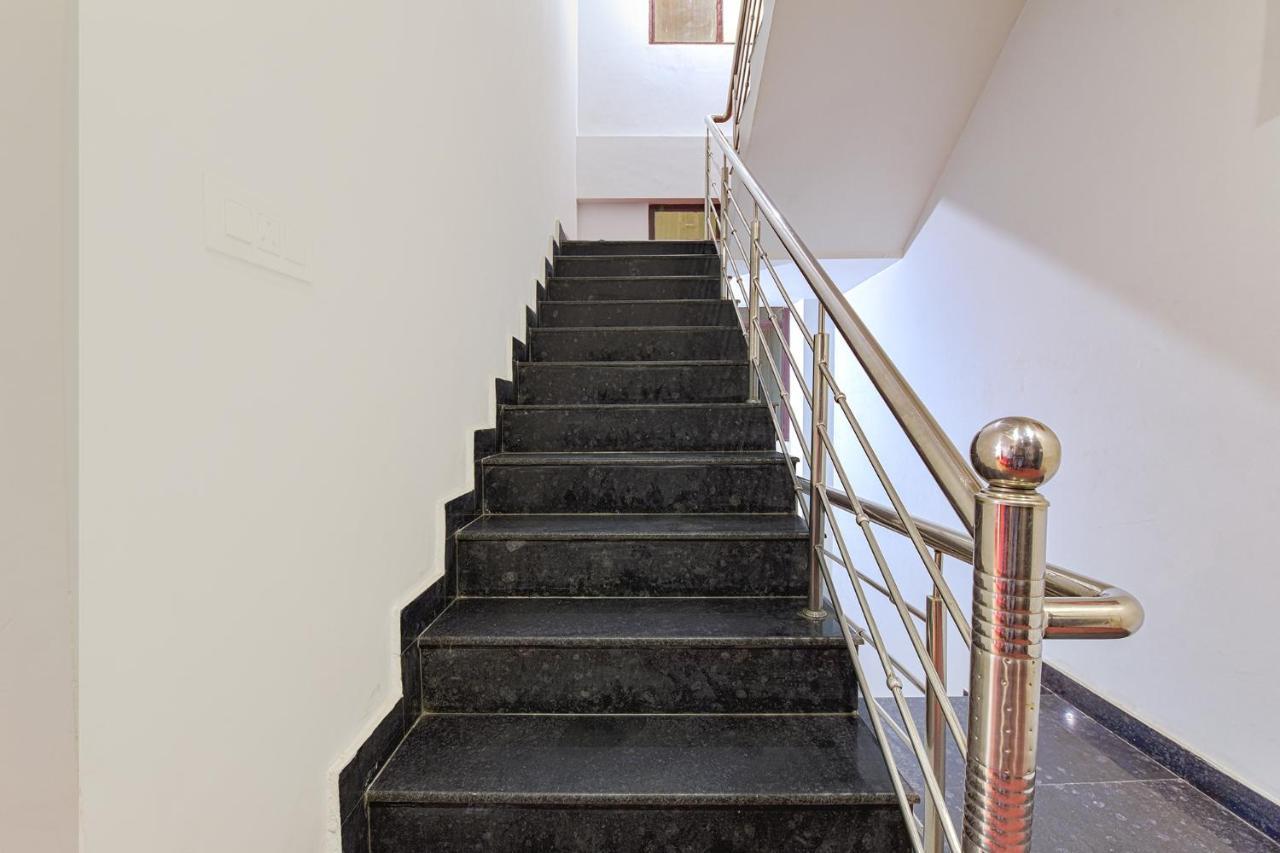 Hotel Fabhotel The Lotus Jaipur