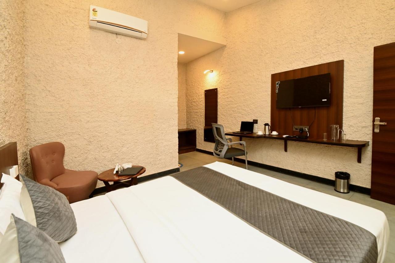 Hotel Navtara Jaipur