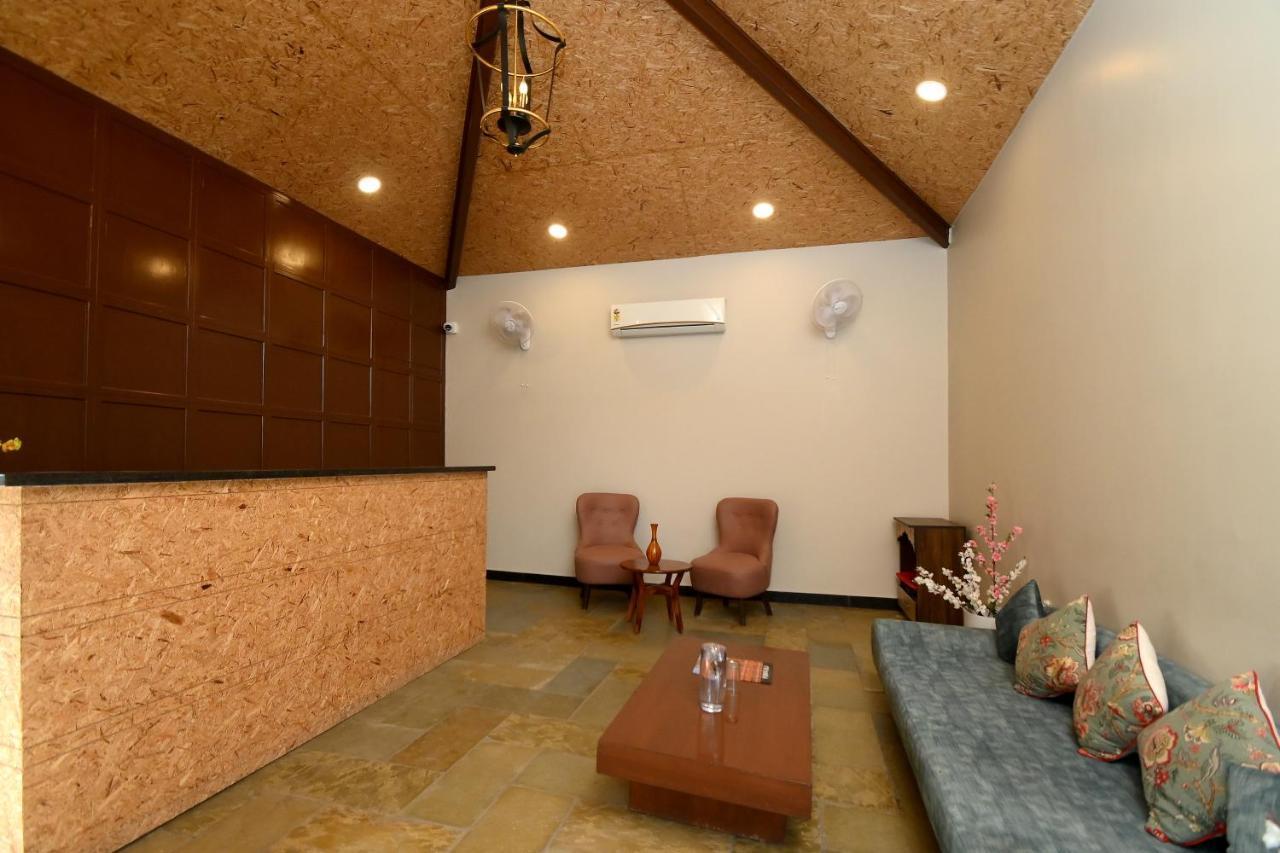 Navtara Hotel